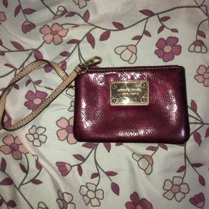 Michael kors wristlet